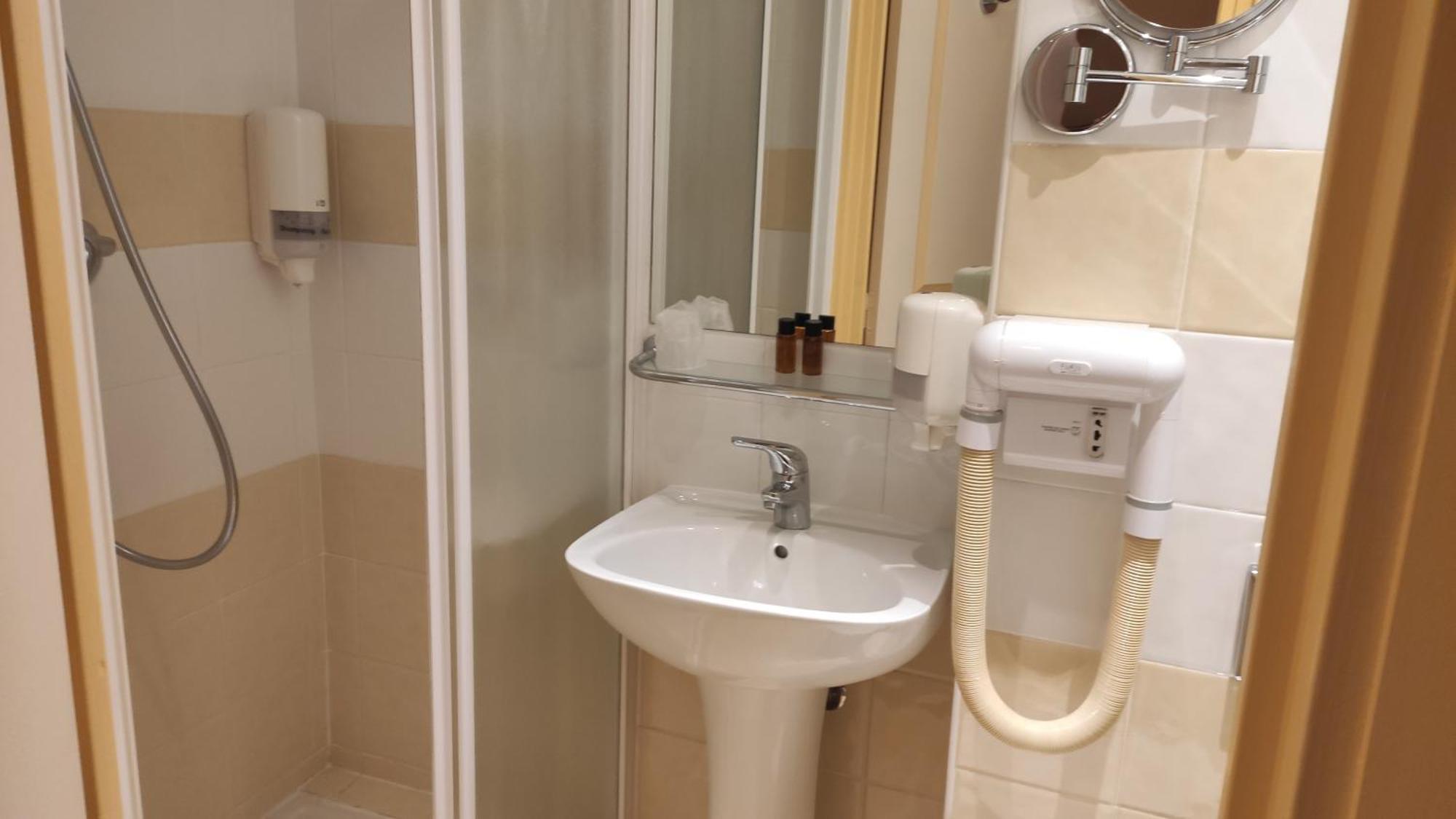 Residence Share Inn Nice Bagian luar foto